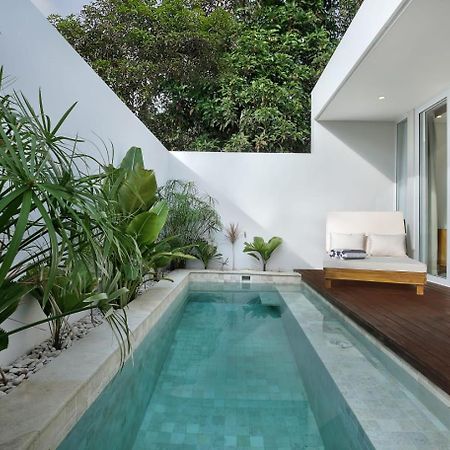 Neptune Studios Adults Only Gym And Recovery Access Kuta  Exterior photo